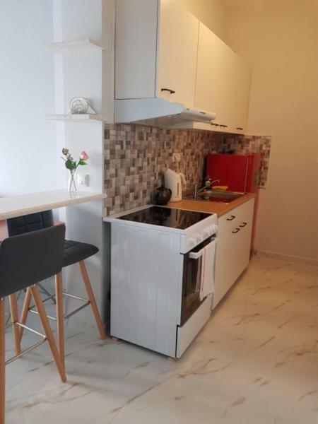 Kristina Family Home Неа Ираклия Екстериор снимка